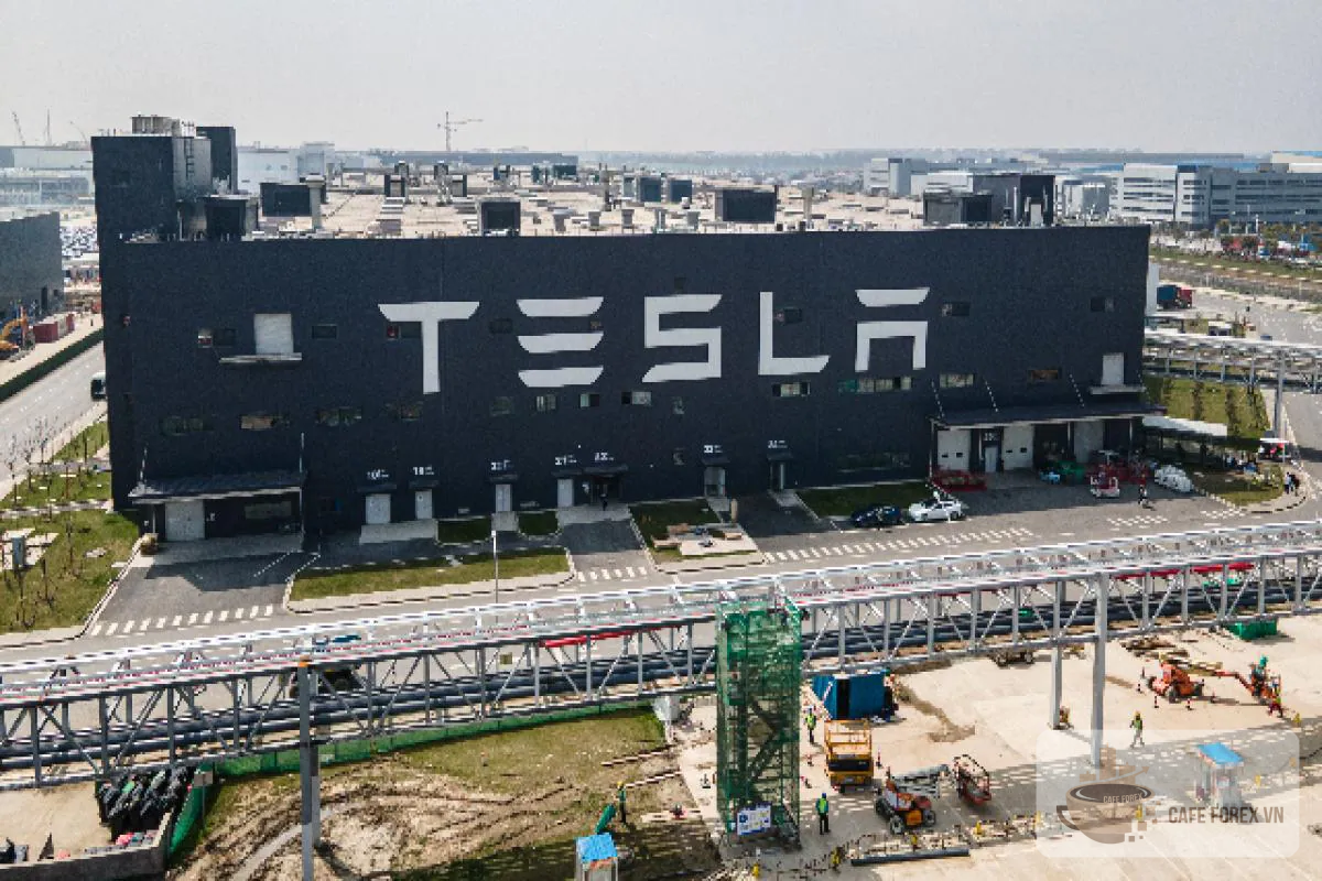 Tesla kỳ vọng thêm một quý kỷ lục, tại sao nhà đầu tư vẫn lo ngại?