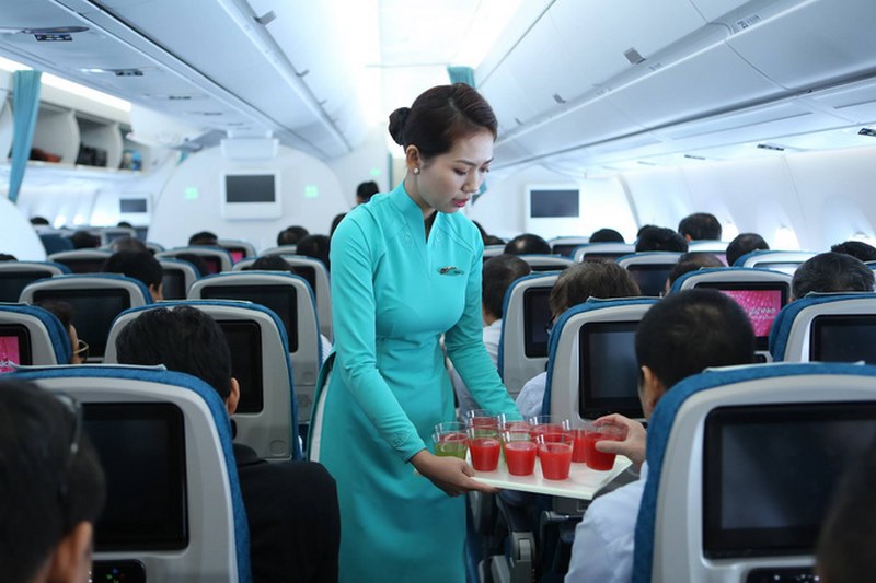 Tiếp viên hàng không